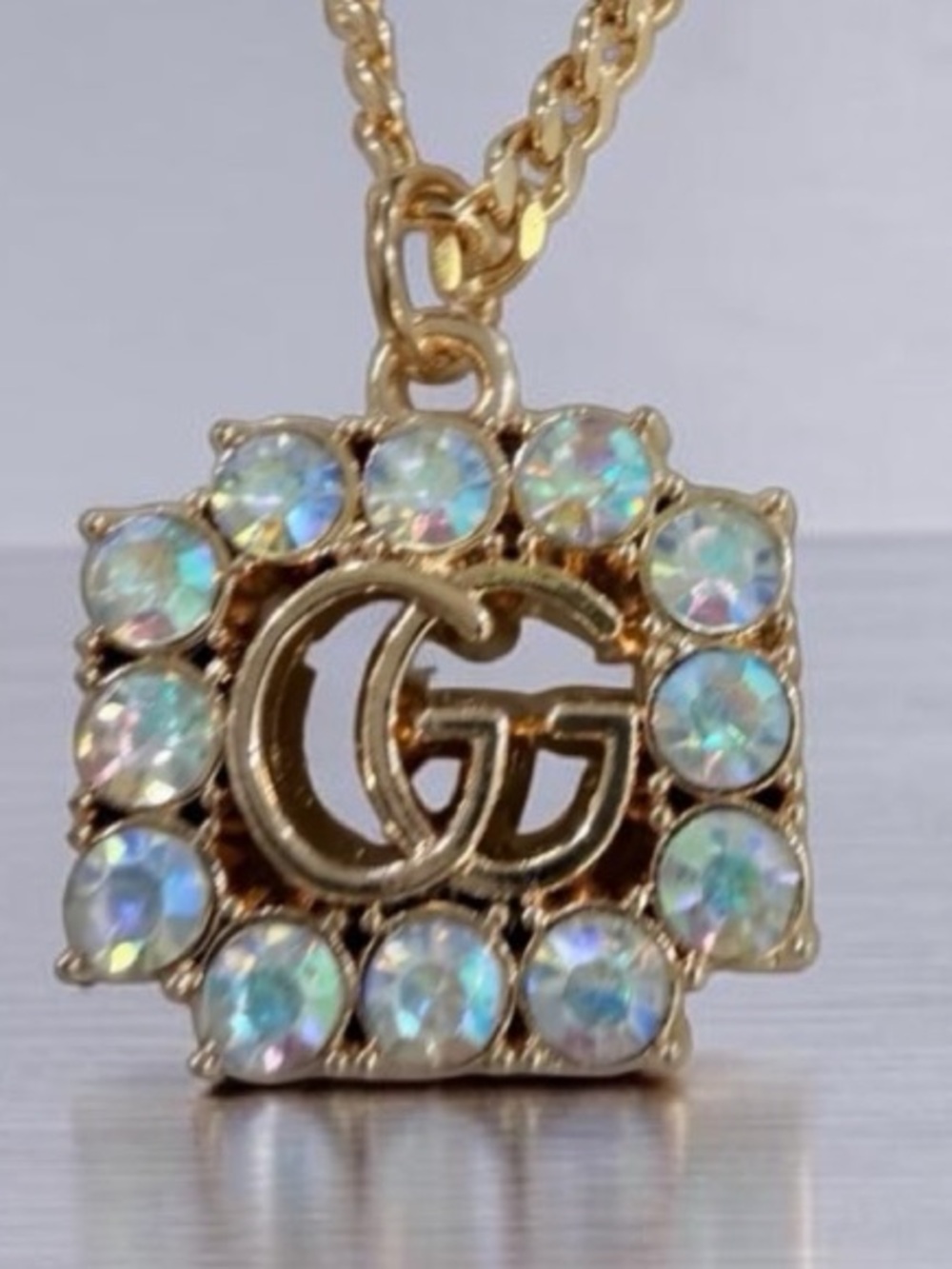 Rhinestone Gold Logo Pendant | 20"
Cuban Linked Gold Filled Necklace NEW - Picture 5 of 10